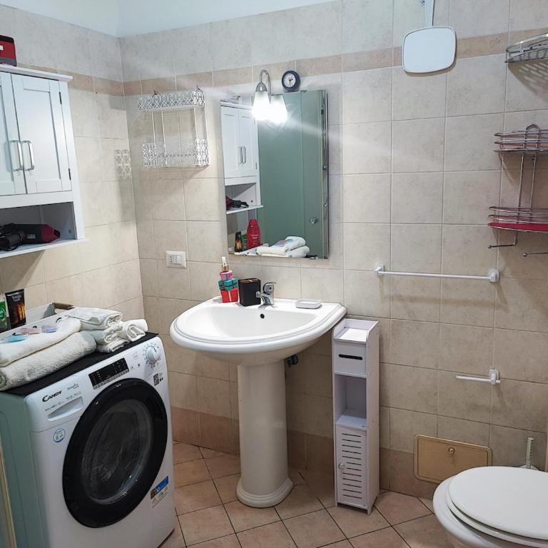 -The Magic of Rome- Semicentrale Roma Pigneto - Appartamento con 1 Camera da Letto - 65