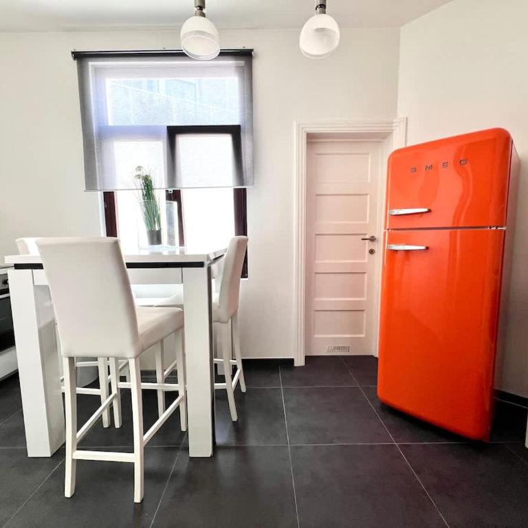 Chic & lovely Studio Heart of the City with Balcony - Appartamento - 30