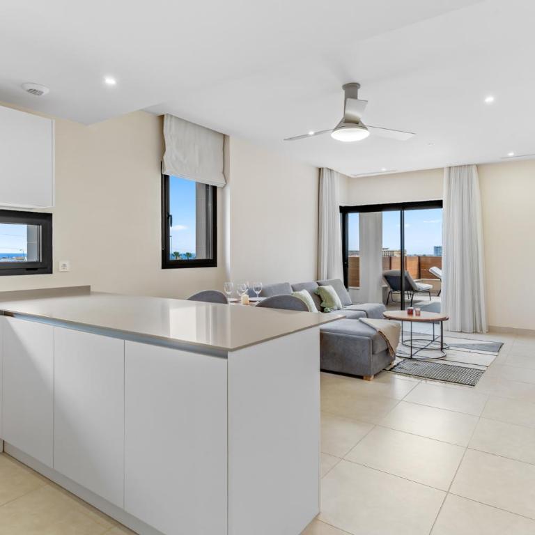 Premium Jardinana Lotus 500m to Beach - Apartment mit 2 Schlafzimmern, Terrasse und Meerblick - 7