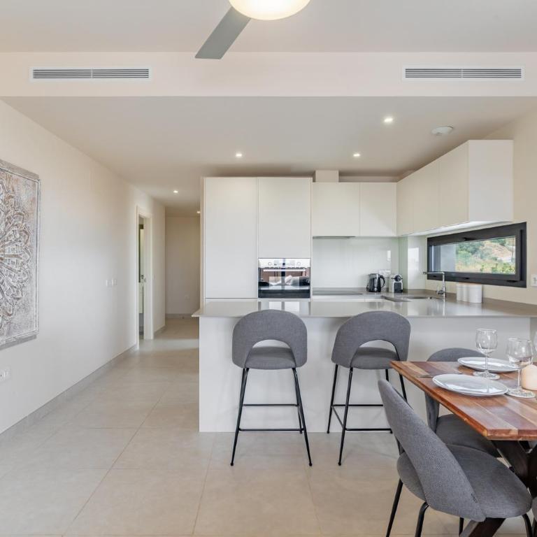 Premium Jardinana Lotus 500m to Beach - Apartment mit 2 Schlafzimmern, Terrasse und Meerblick - 10