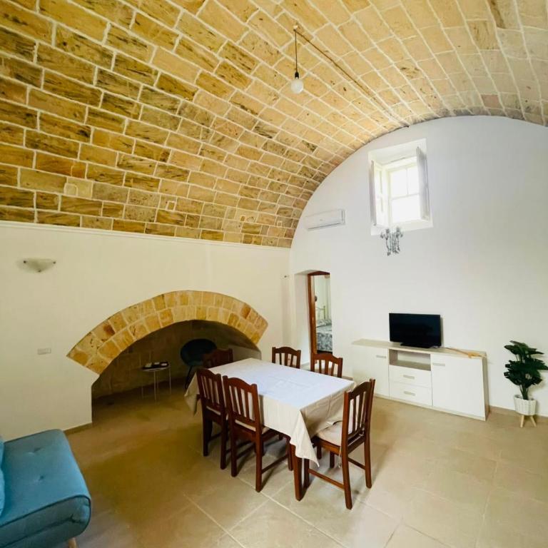 La Casa di Nino - Appartamento con 2 Camere da Letto e Terrazza - 7