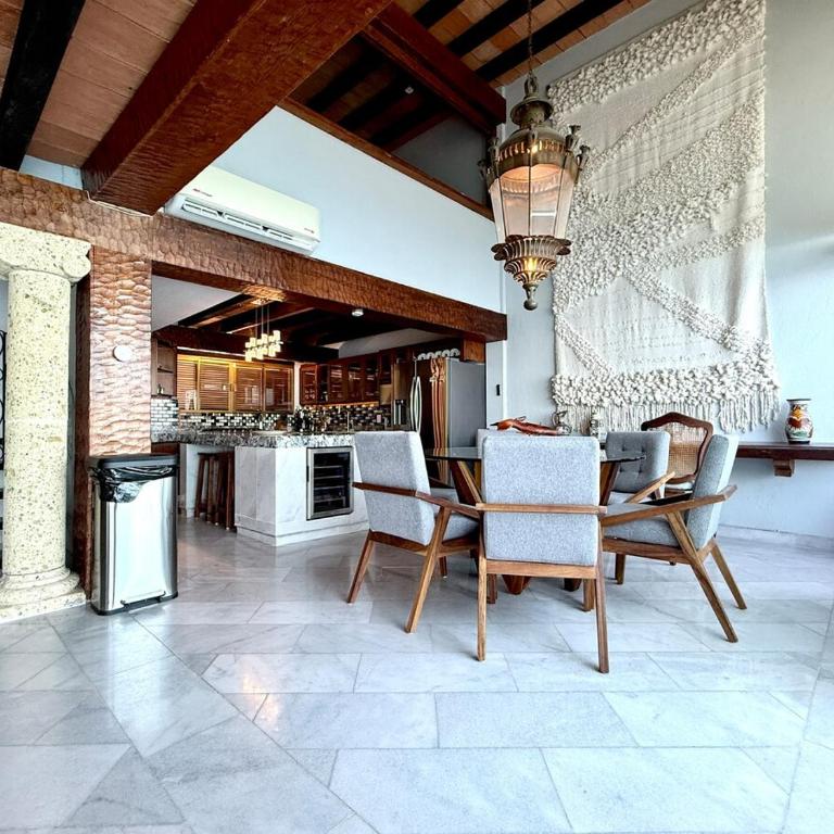 Oceanfront 2BR Loft Fast WiFi Views - Apartamento de 2 dormitorios - 18