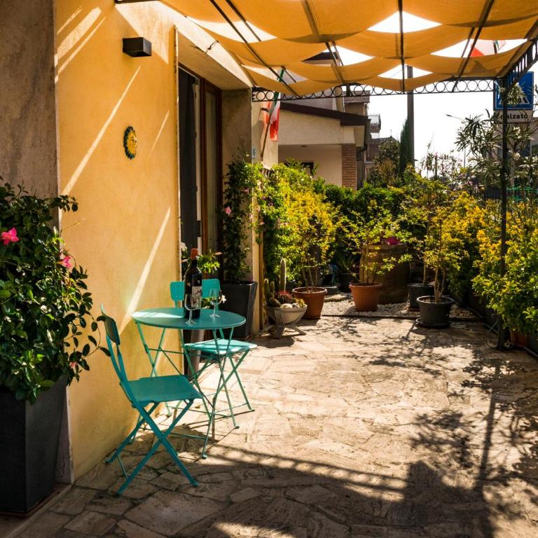 Stylish Apartment near Siena I Private Parking & Air Con & WiFi - One-Bedroom Apartment - 23