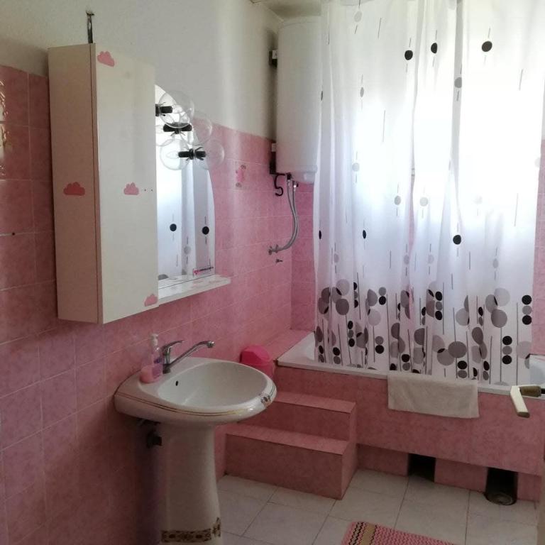 Apartman Lotos - One-Bedroom Apartment - 6