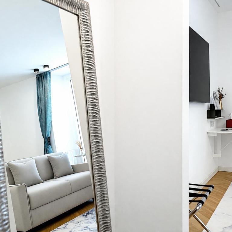 B and G San Babila- Luxury in the heart of Milano - Design district - Camera King Deluxe - 2