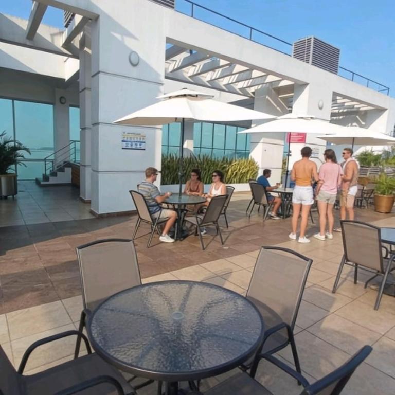 Departamento 68 river 2 - Apartamento de 2 dormitorios - 20