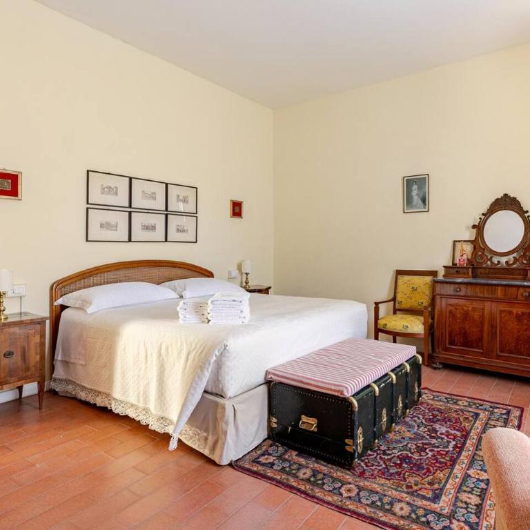 Palazzo Farini Bed & Breakfast - Camera Deluxe (2 Adulti + 1 Bambino) - 1
