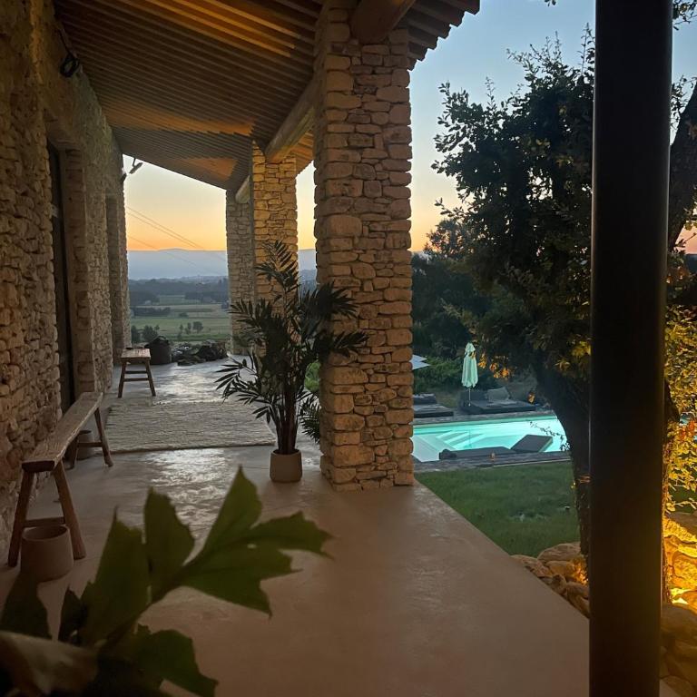 Gordes Maison Coco - Villa 2 Chambres - 11