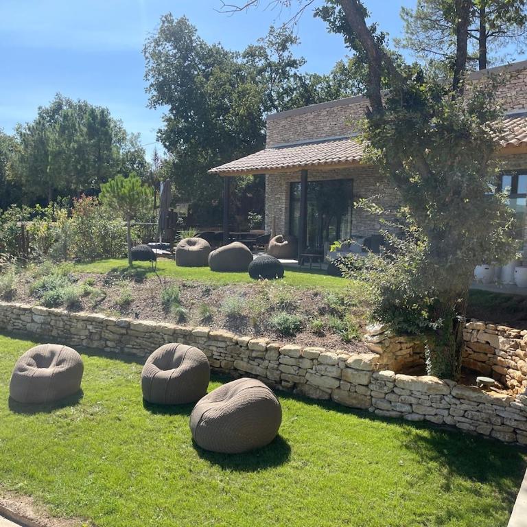 Gordes Maison Coco - Villa 2 Chambres - 75