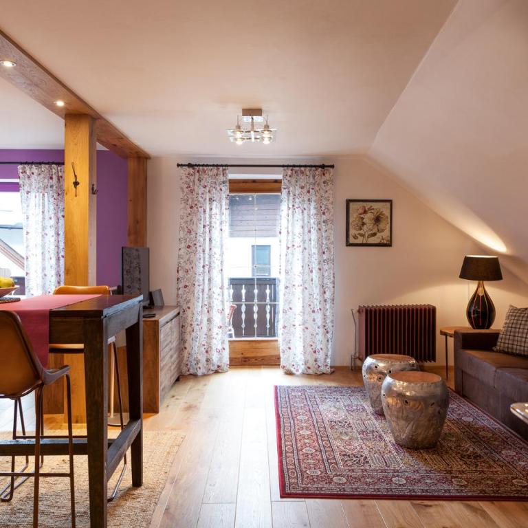 The Green House - Luxury Apartments - Studio with Balcony (1-4 Adults) - 4