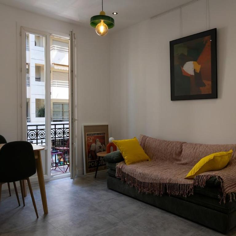 Charming apartment in Juan Les Pins - Apartment mit 2 Schlafzimmern - 1