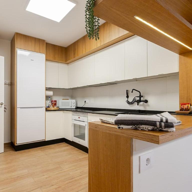 Confortable apartamento en el centro de Pontevedra - Apartamento - 28