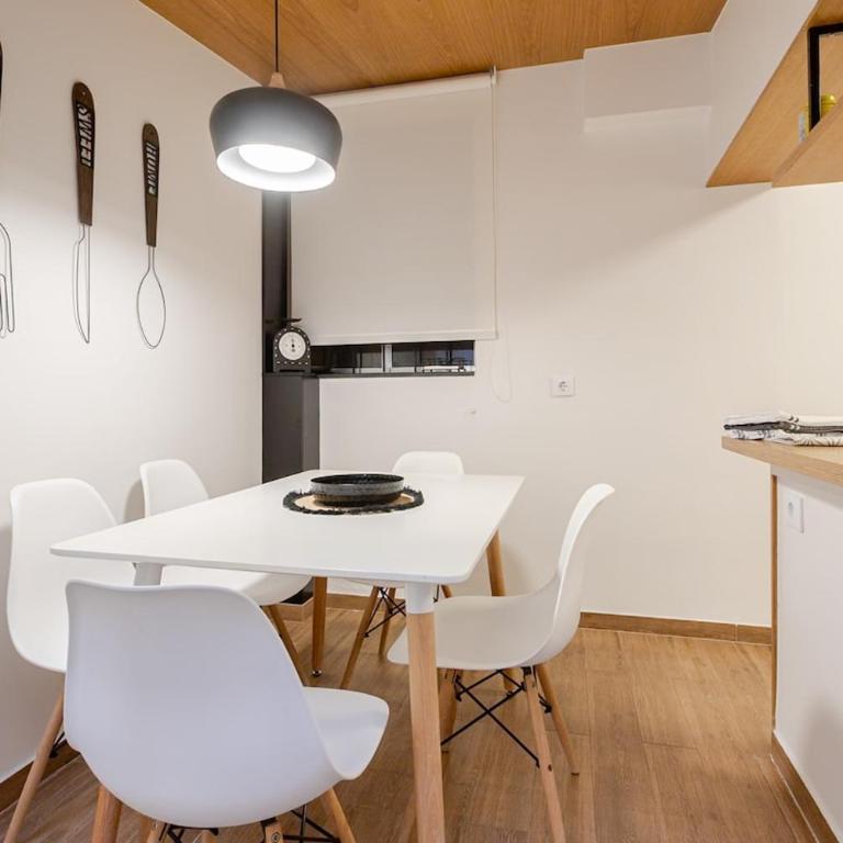 Confortable apartamento en el centro de Pontevedra - Apartamento - 24