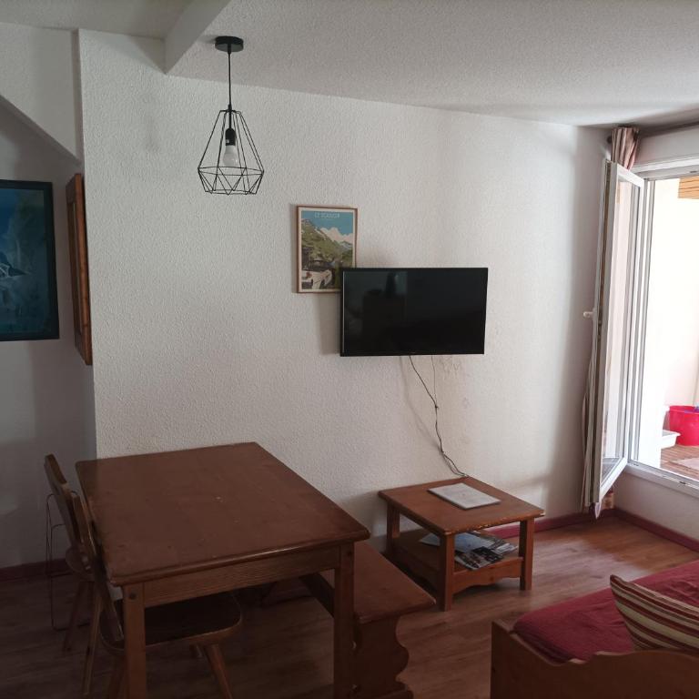 Appart Cauterets Les Campanules piscine rando velo - Apartment mit 1 Schlafzimmer - 8