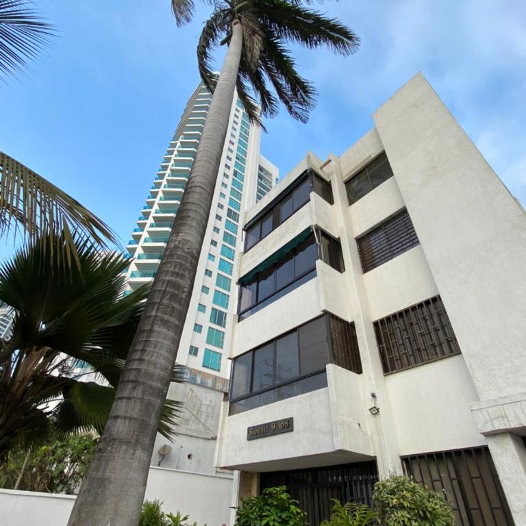 Big House - Three-Bedroom Apartment - 39