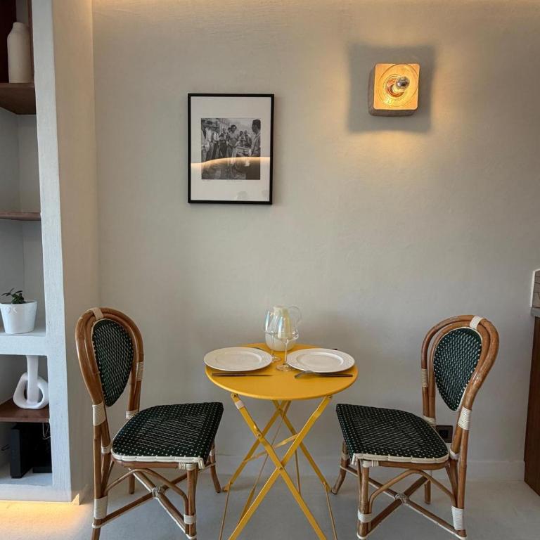 Les Beaux Jours du Vieil Antibes - Appartement 1 Chambre - 1