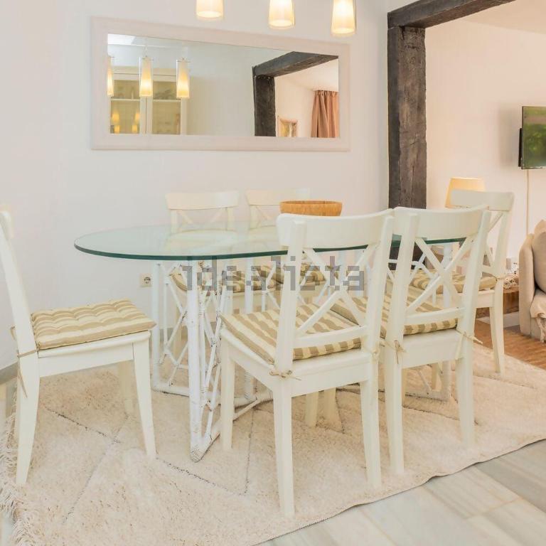 Garden-level Two bedroom apt with pool access - Appartement 2 Chambres - 15