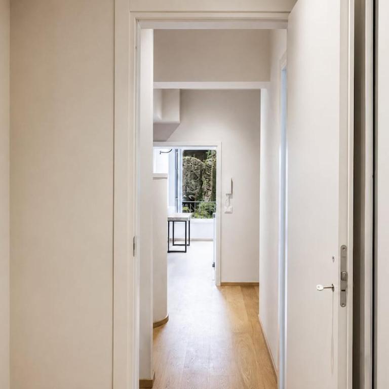 Roma - Una Finestra Incantata sui Fori - Appartamento con 2 Camere da Letto - 23
