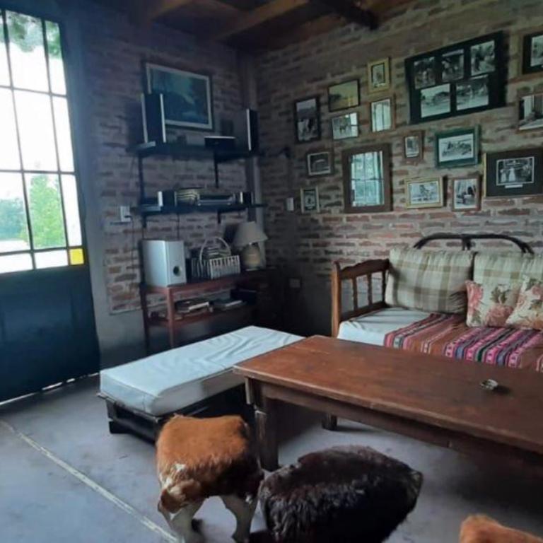 Casa en el campo - casa huéspedes en estupenda chacra de 10 has - Casa de 2 dormitorios - 7
