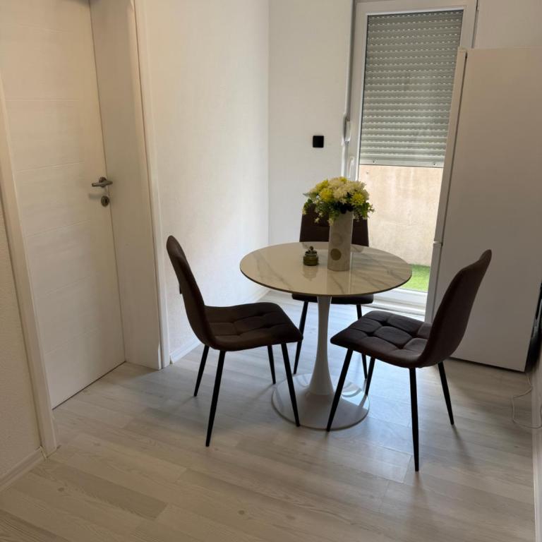 Apartmani estelle - Apartman sa 3 Spavaće Sobe - 7