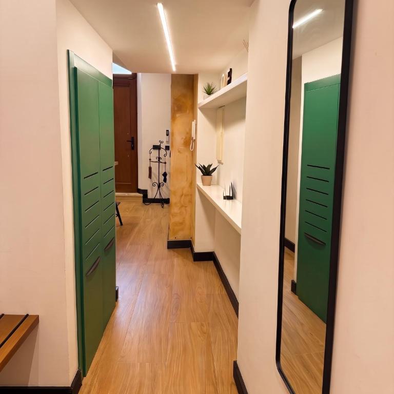 NEW! Designer flat with private patio in Triana - Apartamento de 2 dormitorios - 36