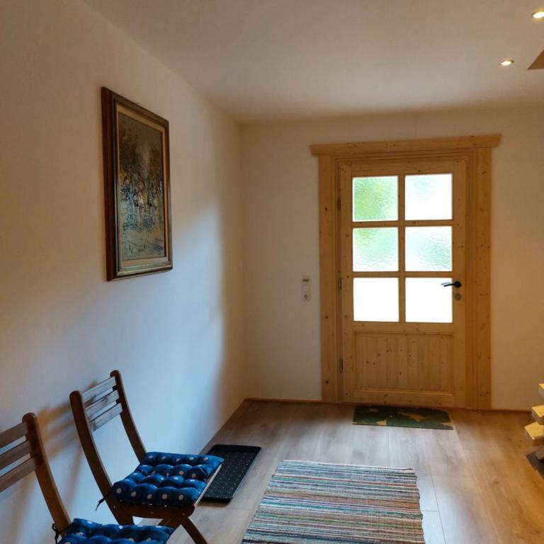 Sissy - One-Bedroom Apartment - 2