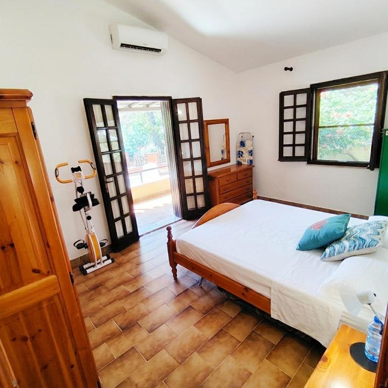 Villa with garden 500 meters from Monte Nai Beach - Casa con 3 Camere da Letto - 16