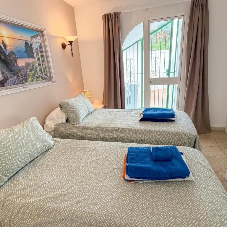 Garden-level Two bedroom apt with pool access - Appartement 2 Chambres - 11