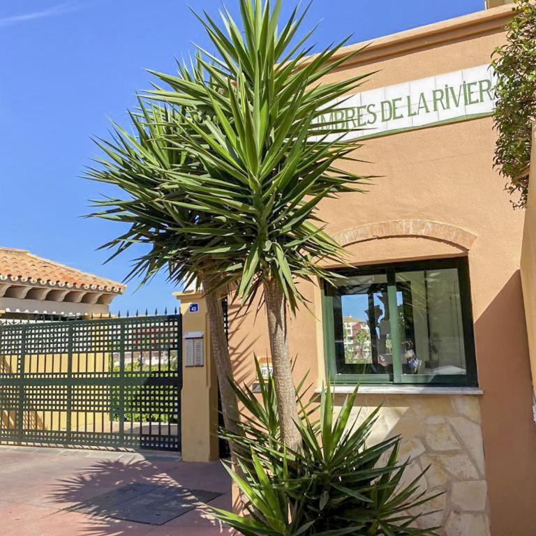 Bright & quiet 2 bedroom with large terrace & pool - Apartment mit 2 Schlafzimmern - 25
