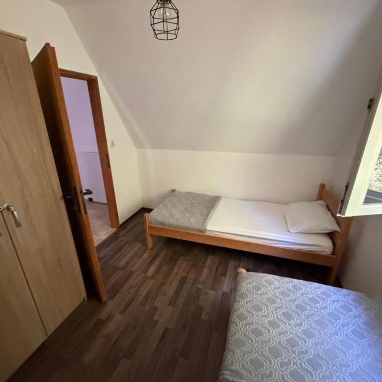 Peak & Pine Kolašin - Kuća sa 2 Spavaće Sobe - 20