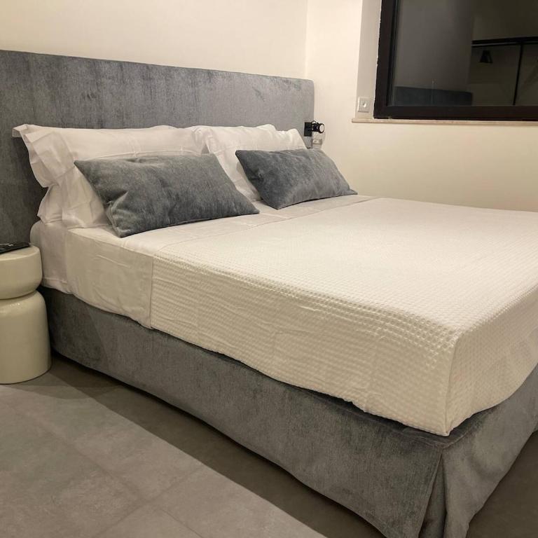 NEW! Luxury Central Penthouse 140mq & 120mq Terrace Pool Garden - Appartamento con 2 Camere da Letto - 4