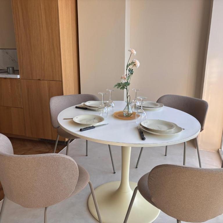 Appartement 80m2 Terrasse Vue Bonne Mère centre Vieux-Port - option parking - Appartement 2 Chambres avec Vue sur le Port - 10
