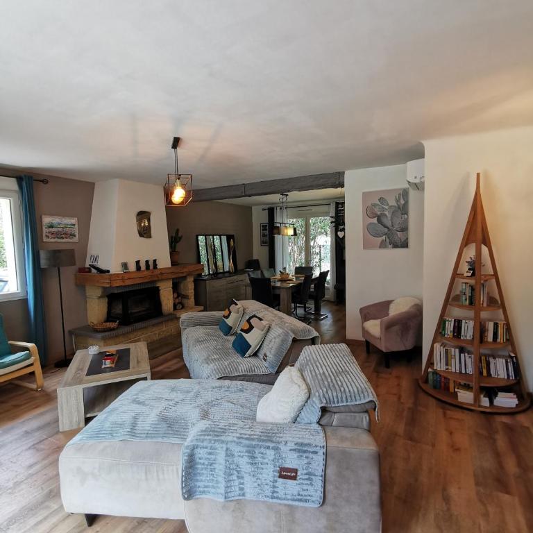 4-Star Air-Conditioned Villa with Heated Pool - Villa avec Piscine Privée - 32