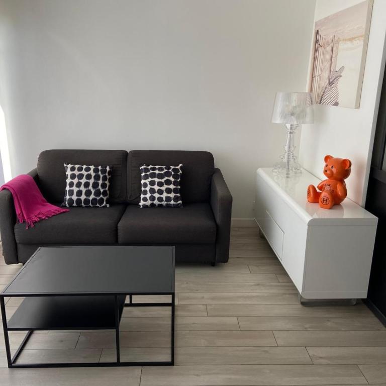 Carré d’Or super 2 pièces - One-Bedroom Apartment - 1