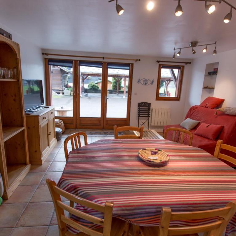 Particulier loue 2 appartements communicants dans chalet à Samoëns jusqu à 16 couchages - Apartment mit 2 Schlafzimmern - 3