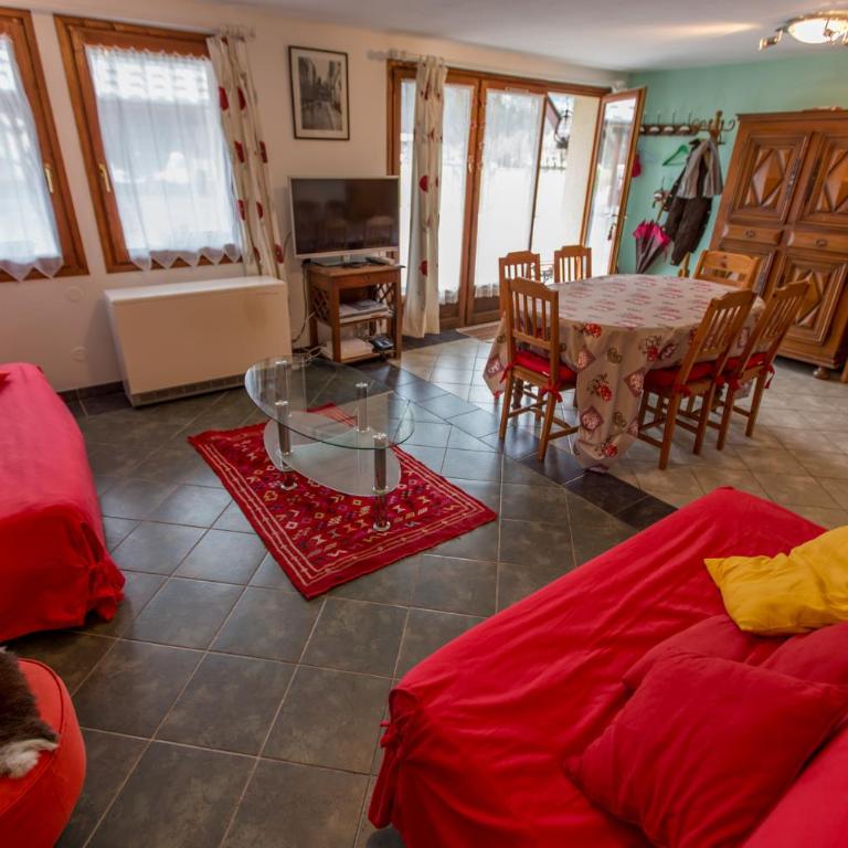 Particulier loue 2 appartements communicants dans chalet à Samoëns jusqu à 16 couchages - Apartment mit 2 Schlafzimmern und Bergblick - 2