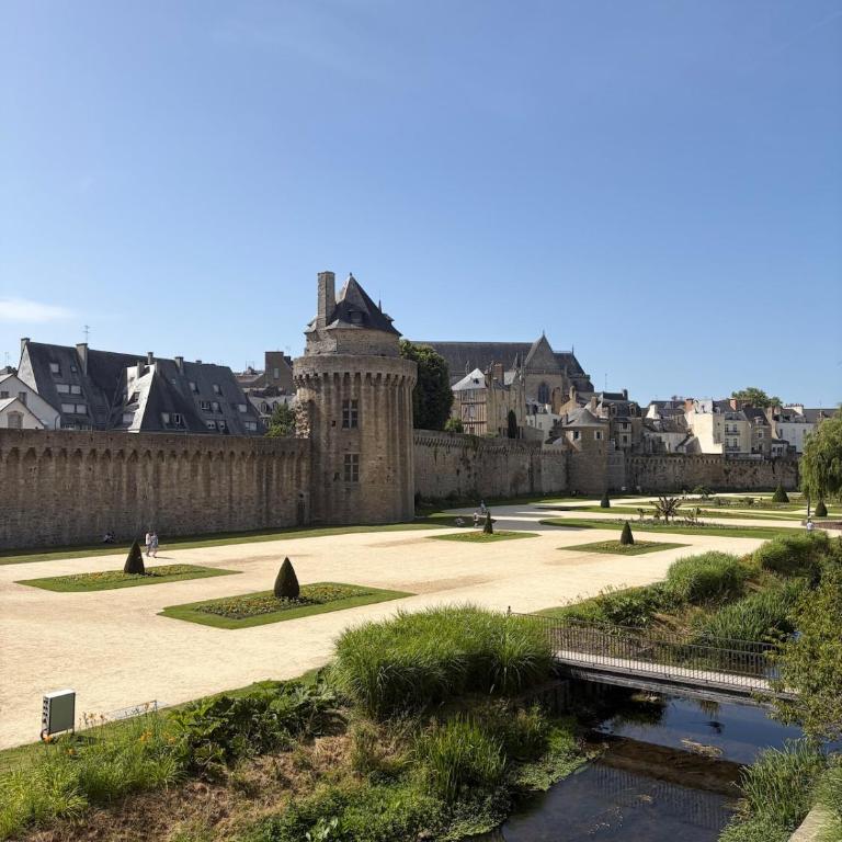 Maison Vannes centre avec parking - gare à pied - Haus mit 1 Schlafzimmer - 9
