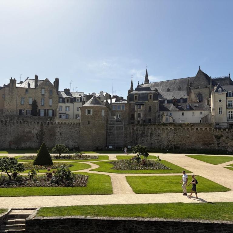 Maison Vannes centre avec parking - gare à pied - Haus mit 1 Schlafzimmer - 15