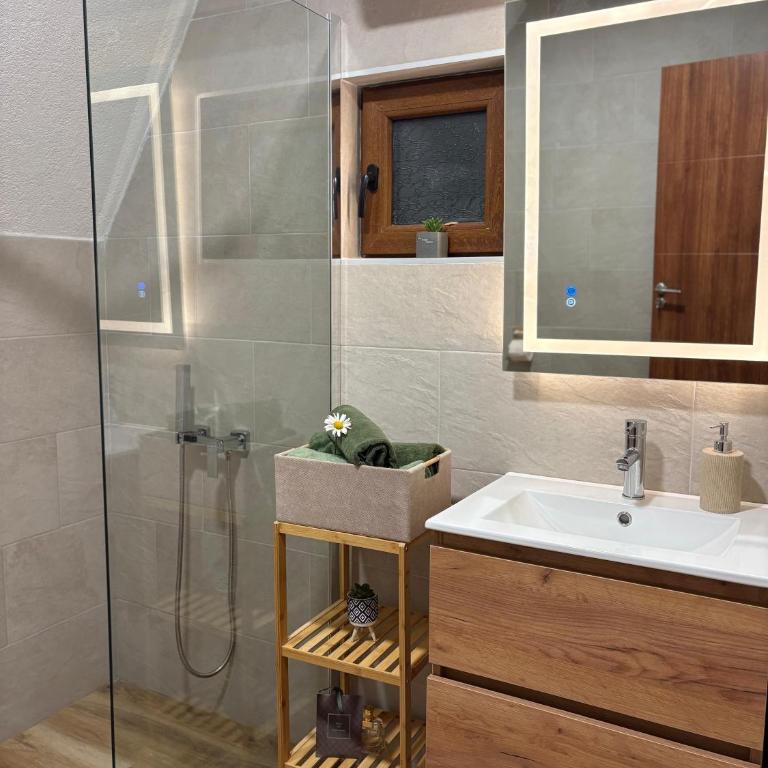 BigSky - One-Bedroom Apartment - 12