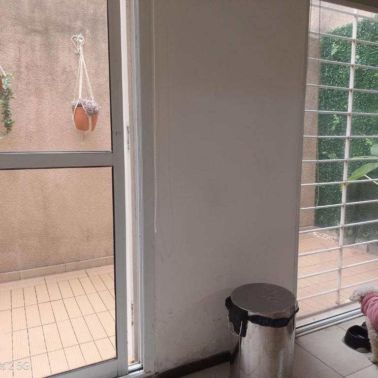 Duplex con patio zona Facultad de Medicina - Duplex Apartment - 19