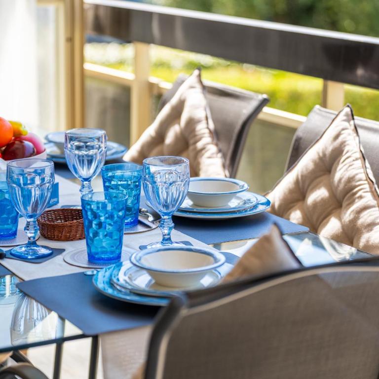 LUXURY Cannes ,2P neuf climatisé, Terrasse exceptionnelle ,parking, croisette - Appartement 1 Chambre avec Terrasse - 33