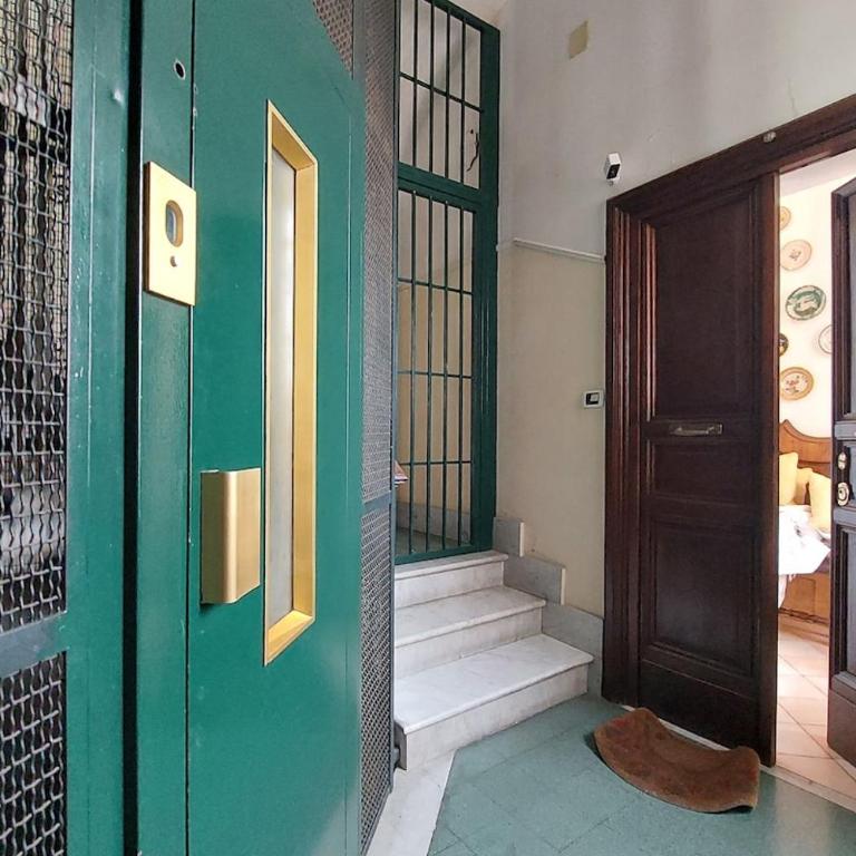 Charming Vatican apartment 150m2 - 1600sq ft - Appartamento con 3 Camere da Letto - Piano Alto - 7