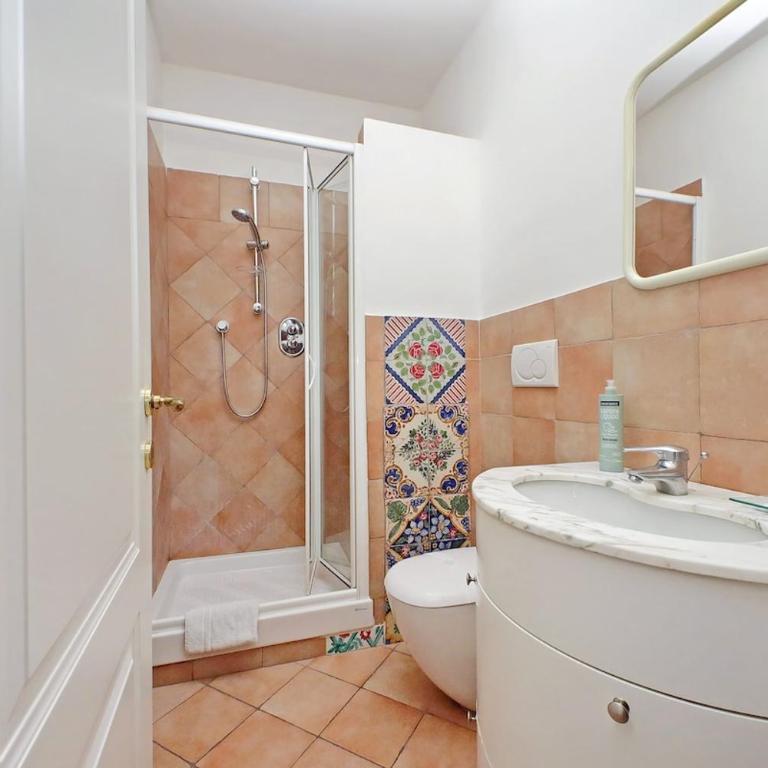 Charming Vatican apartment 150m2 - 1600sq ft - Appartamento con 3 Camere da Letto - Piano Alto - 10