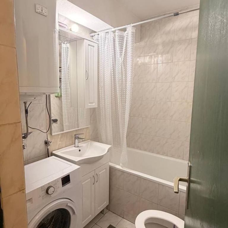 Stan u Budvi - Two-Bedroom Apartment - 2