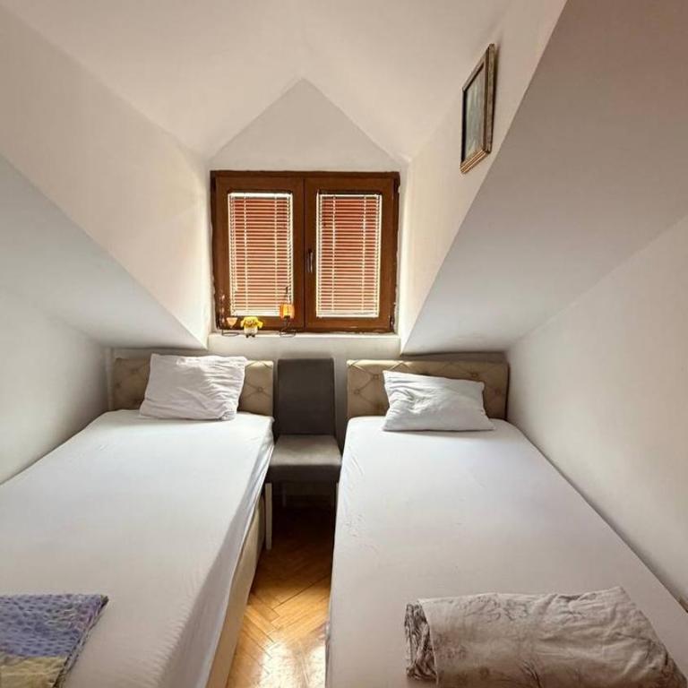 Stan u Budvi - Two-Bedroom Apartment - 5