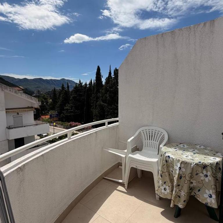 Stan u Budvi - Two-Bedroom Apartment - 6
