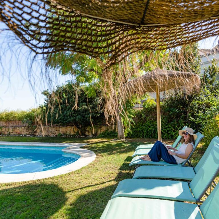 Villa 10 Luxe by Lirios Village Marbella - Superb Location and Heated Pool - Casa de 8 dormitorios - 4
