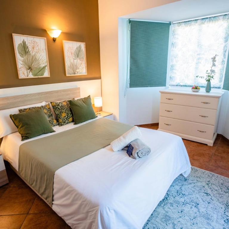 Villa 10 Luxe by Lirios Village Marbella - Superb Location and Heated Pool - Casa de 8 dormitorios - 14