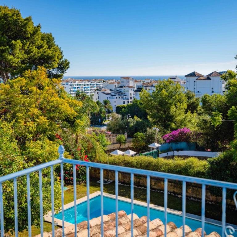 Villa 10 Luxe by Lirios Village Marbella - Superb Location and Heated Pool - Casa de 8 dormitorios - 83