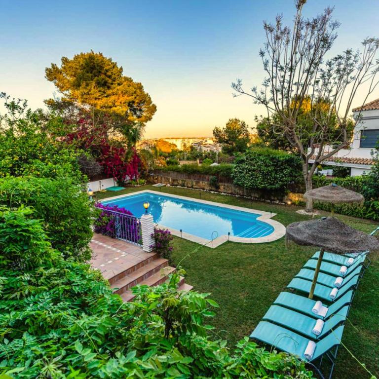 Villa 10 Luxe by Lirios Village Marbella - Superb Location and Heated Pool - Casa de 8 dormitorios - 84